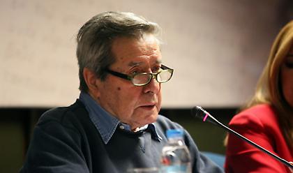 «Έφυγε» ο Πέτρος Κουναλάκης