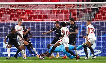 Λύτρωσε την καταιγιστική, αλλά άστοχη Σεβίλλη ο Ντε Γιονγκ