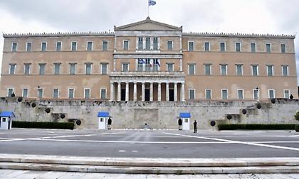 Με θερμομέτρηση από εβδομάδα η είσοδος στη Βουλή