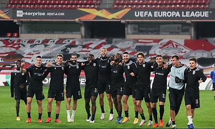 Η ενδεκάδα της Γρανάδα κόντρα στον ΠΑΟΚ