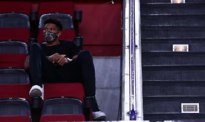 Στο ΣΕΦ ο Γιάννης Αντετοκούνμπο (pics)