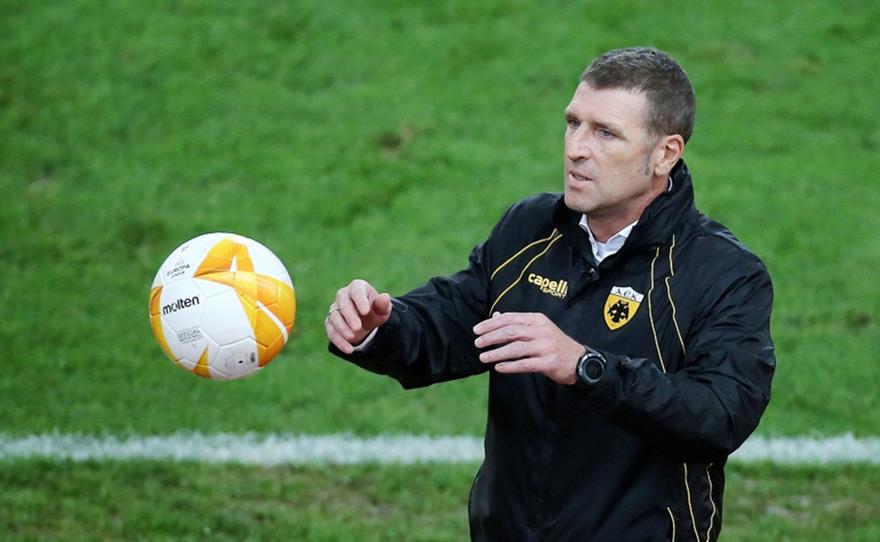 Τσακίρης: «Έχει… βουνό μπροστά της η ΑΕΚ»