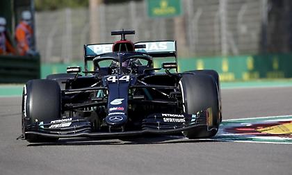 Με το δεξί στην Ίμολα ο Χάμιλτον