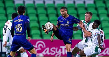 Πρώτος σκόρερ με… ψαλιδάκι ο Γιακουμάκης στην Ολλανδία