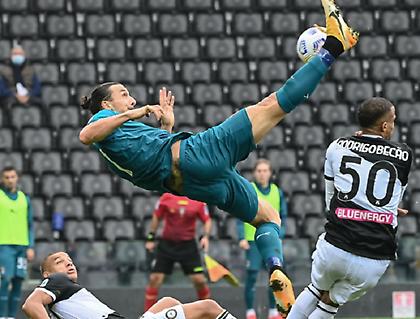 Λύτρωσε τη Μίλαν με ανάποδο ψαλίδι ο Ζλάταν