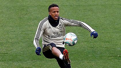 Κρούσμα κορωνοϊού στη Ρεάλ: Θετικός ο Μιλιτάο