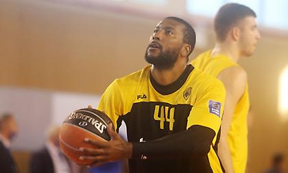 ΑΕΚ στο… φουλ ενόψει Χολόν!