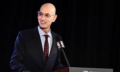 Πιέζει για τζάμπολ στο ΝΒΑ πριν τα Χριστούγεννα ο Σίλβερ