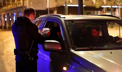 Κορωνοϊός: 1.444 παραβάσεις για μη χρήση μάσκας, 210 για μετακίνηση σε απαγορευμένη ώρα