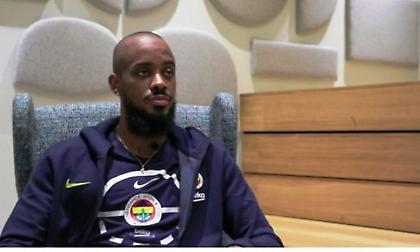 Λορέντζο Μπράουν: «Δύσκολη η απόφαση μεταξύ Παναθηναϊκού και Φενέρ» (Video)