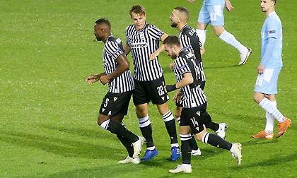 Τρία γκολ σε 12 λεπτά ο ΠΑΟΚ! (video)