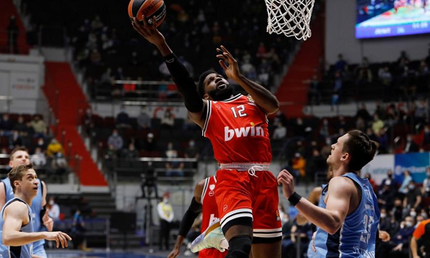 Μάρτιν: «Περήφανος για την ομάδα μου»