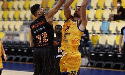 Λευτέρης Μαντζούκας: Η τρομερή του εμφάνιση κόντρα στην Γκραν Κανάρια! (videos)