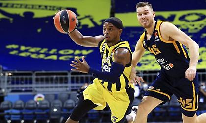 Έχασε Ντε Κολό, αλλά δεν… μάσησε η Φενέρ!