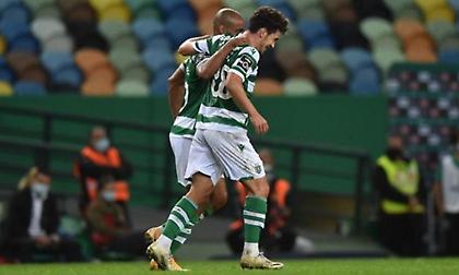 Έριξε χαλαρή τεσσάρα και θα παραμείνει κορυφή η Σπόρτινγκ