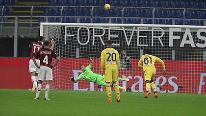 Ο γκολκίπερ της Βερόνα «ψάρωσε» τον Ζλάταν πριν το χαμένο πέναλτι