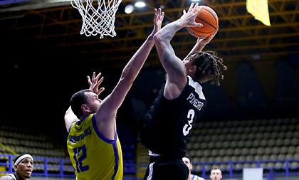 Έπαιξε με τη… φωτιά και κάηκε το Περιστέρι