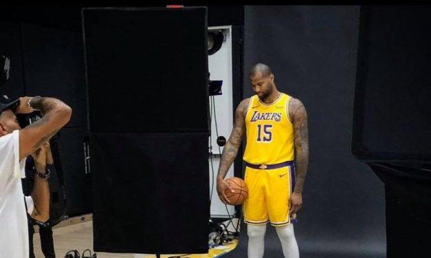 Λέικερς: «Πρέπει να πάρει δαχτυλίδι κι ο ΝτεΜάρκους Κάζινς»