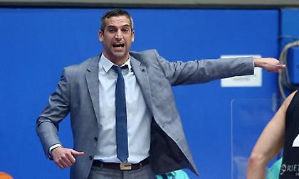 Περιστέρι: «Διαζύγιο» με τον Παπανικολόπουλο