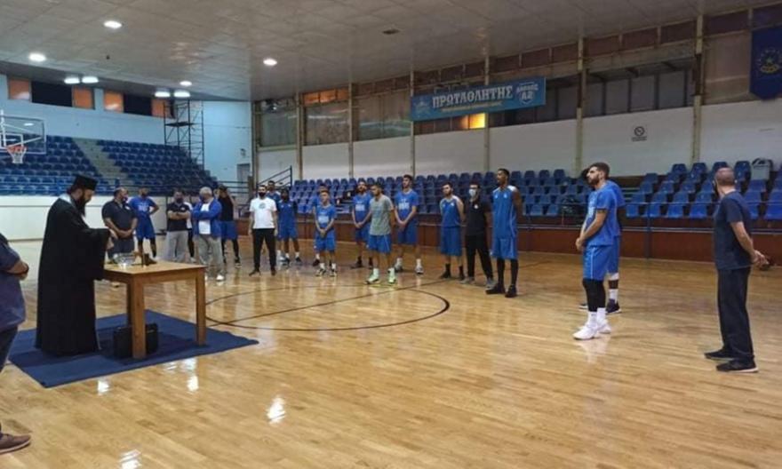 Ιωνικός: Επιστρέφει στον Πλάτωνα!