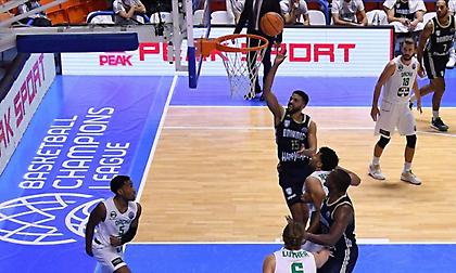 Πρώτες νίκες για Χάποελ Ιερουσαλήμ, Μπρίντιζι, Γαλατάσαραϊ