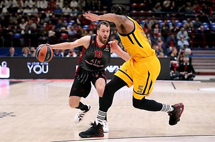 Αναβλήθηκε το Χίμκι-Αρμάνι Μιλάνο