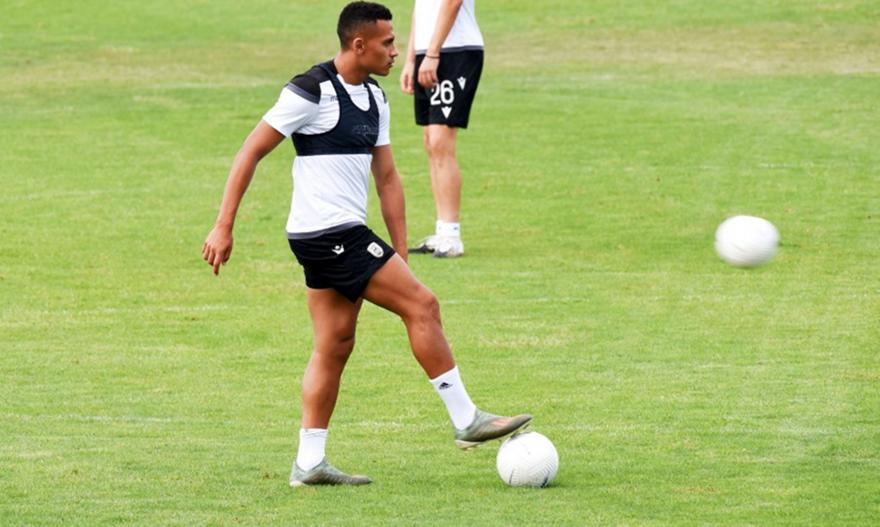 Πρόβλημα με Ζαμπά στον ΠΑΟΚ