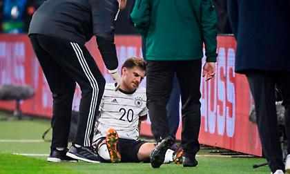 Πλήγμα στην Γκλάντμπαχ με Χόφμαν