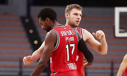 Όταν γύρισε από το… Καραϊσκάκη