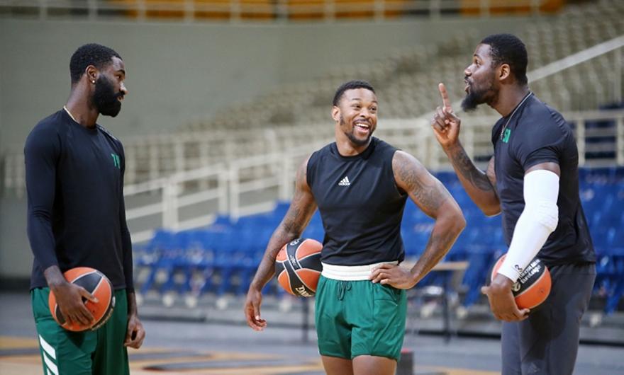 Χαλάρωμα για Παναθηναϊκό εν όψει Εφές με φοβερό κάρφωμα Φόστερ