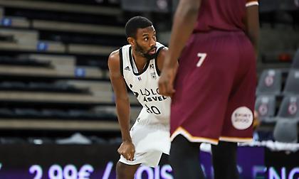 Παραμένουν εκτός οι Κόουλ και Νουά για τη Βιλερμπάν