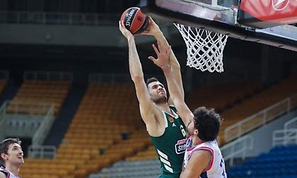 Παπαγιάννης: Δεν έφτανε το νέο ρεκόρ καριέρας και το… πρώτο τρίποντο (videos)