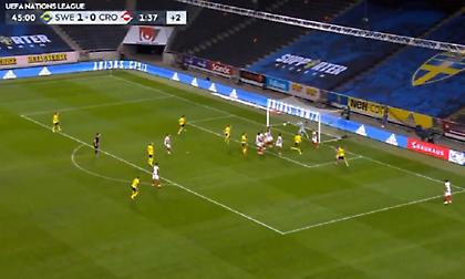 Χτύπησε ξανά πριν το ημίχρονο η Σουηδία (video)