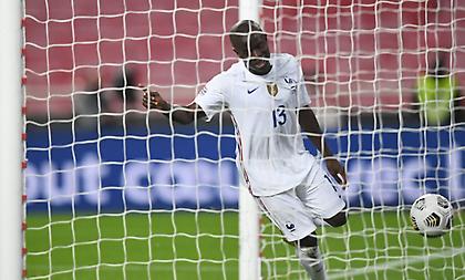 Καθάρισαν την πρωτιά οι «τρικολόρ»