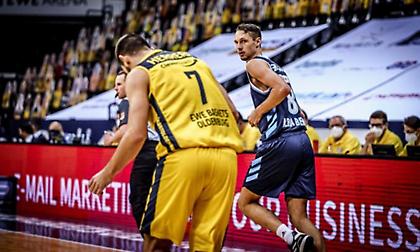 Γλίτωσε το «στραπάτσο» η Άλμπα