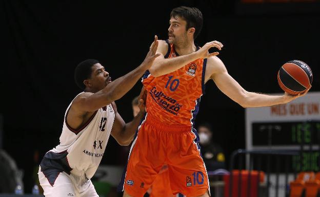 Με Τόμπεϊ κόντρα σε Παναθηναϊκό η Βαλένθια