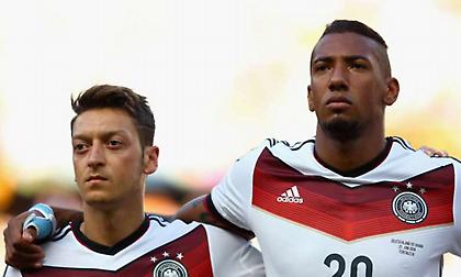 Το μήνυμα του Εζίλ μετά το «στραπάτσο» της Γερμανίας: «Φέρτε πίσω τον Μπόατενγκ» (pic)