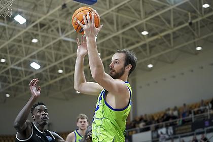 Απόλυτες Ντιζόν και Σάσαρι, σαρωτική η Μπούργος