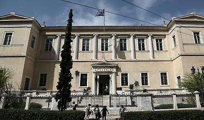 Νόμιμη και συνταγματική η απαγόρευση των συγκεντρώσεων για την επέτειο του Πολυτεχνείου