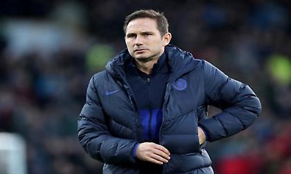 Λάμπαρντ: «Τα μεσημεριανά ματς πρέπει να καταργηθούν»