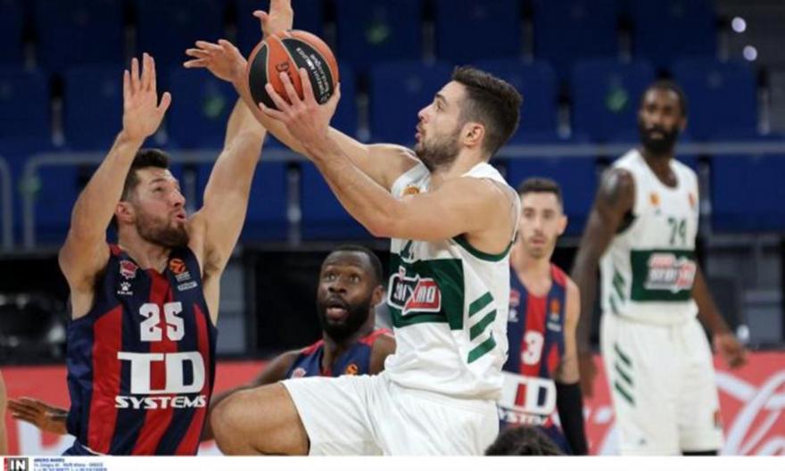 Παπαπέτρου: «Δεν εφαρμόζουμε καθόλου στο παρκέ αυτά που κάνουμε στις προπονήσεις»