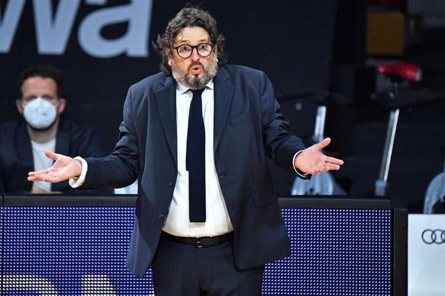 «Καρφιά» Τρινκιέρι για τη διαιτησία στο Μπάγερν-ΤΣΣΚΑ