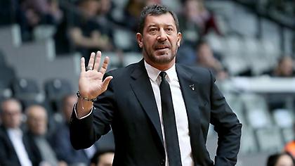 Τέλος ο Σαρίτσα από τον πάγκο της Τουρκίας