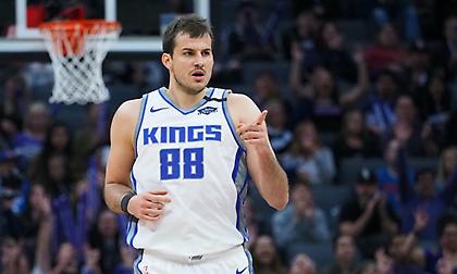 Κράτησαν τον Μπιέλιτσα οι Κινγκς