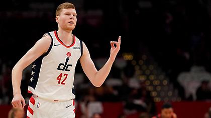 Χρυσό συμβόλαιο Γουίζαρντς σε Μπέρτανς