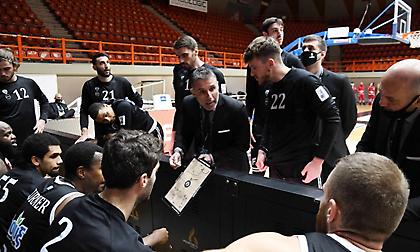 Μέξας: «Τα μεγάλα σουτ του Μίλερ έκριναν το ματς»