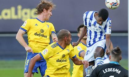 Ούτε στο Κάντιθ έκανε.. στάση το «τρένο» της Σοσιεδάδ!