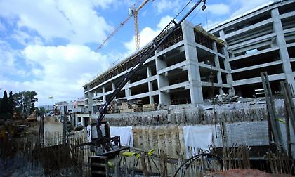 Νέα καθυστέρηση στο γήπεδο της ΑΕΚ - Δυσφορία για Χατζηδάκη