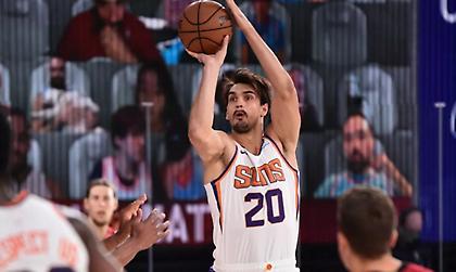 Μένει με νέο τριετές στους Σανς ο Σάριτς!