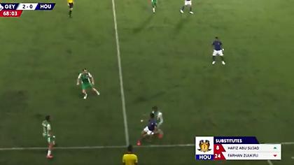 Απίθανη ντρίμπλα στη Σιγκαπούρη (video)